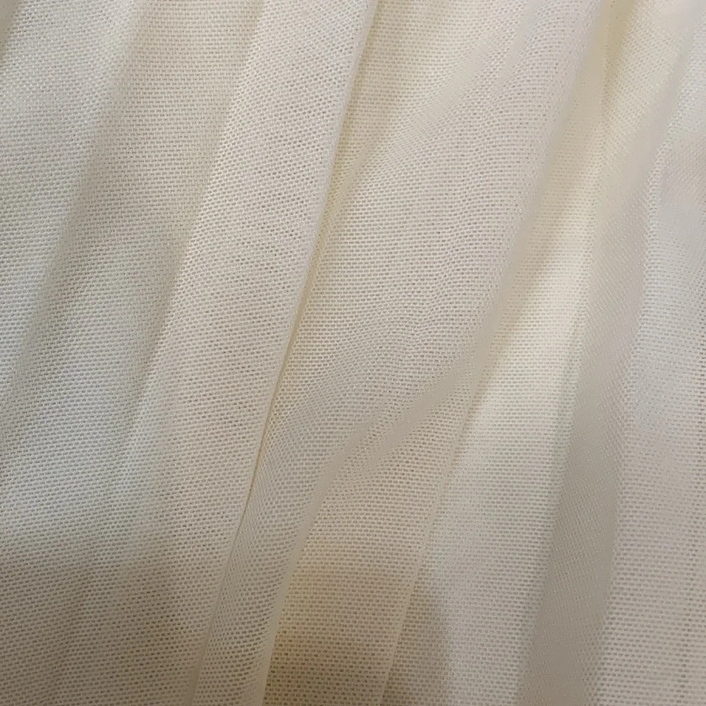 Brand New lace skirt - Picture 12 of 12